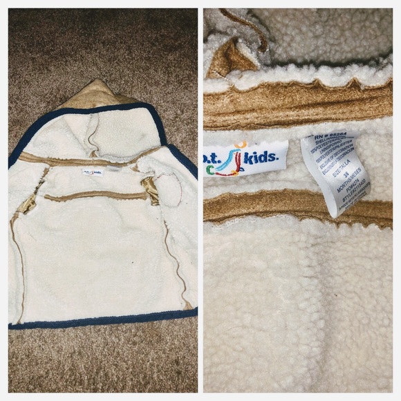 💙💙HOST PICK💚💚SHEARLING STYLE COAT💙💙 - Picture 3 of 8